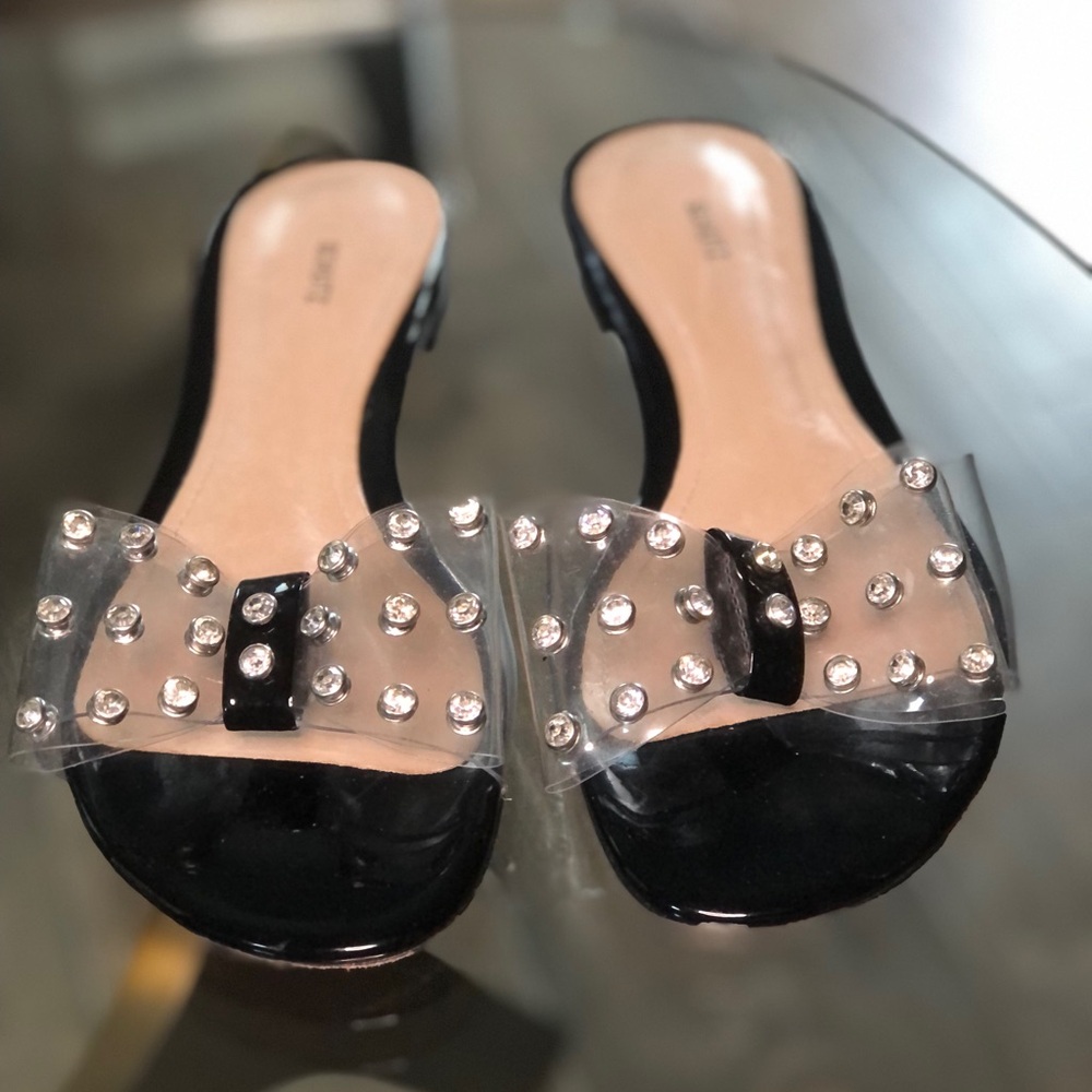 Schutz Naiane Flat Sandal